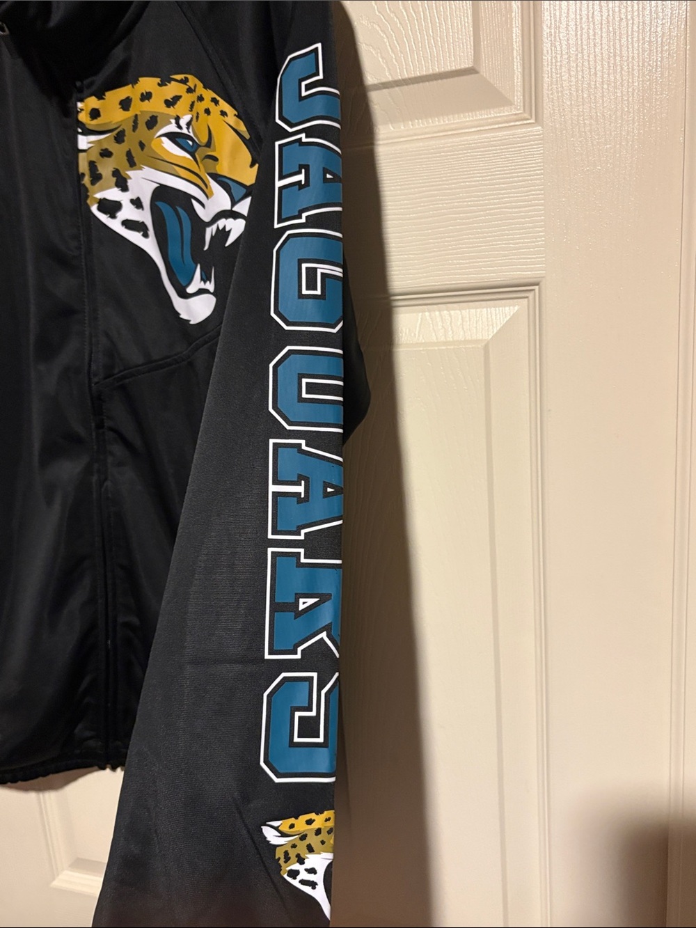 NFL Black Jacksonville Jaguars Lightweight Jacket with Gold & Teal Logo - Picture 6 of 8